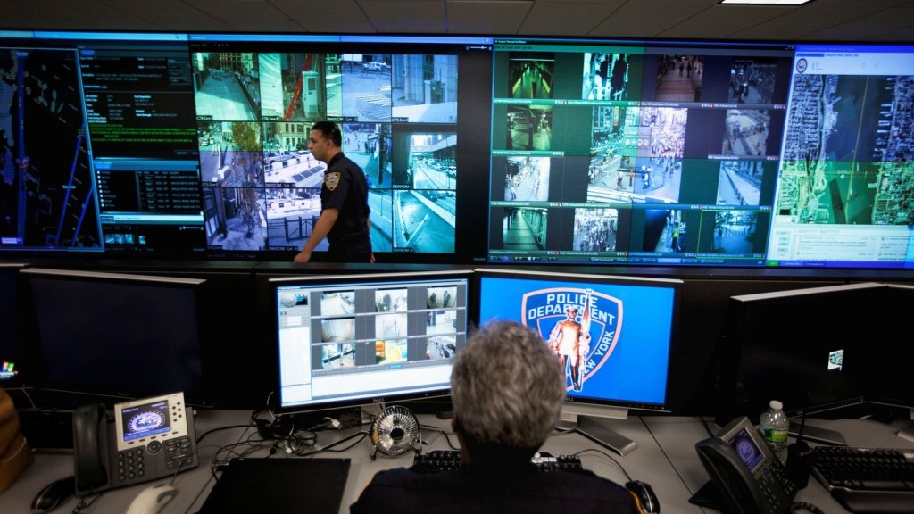 How Modern Technology and AI are Revolutionizing Police&nbsp;Departments